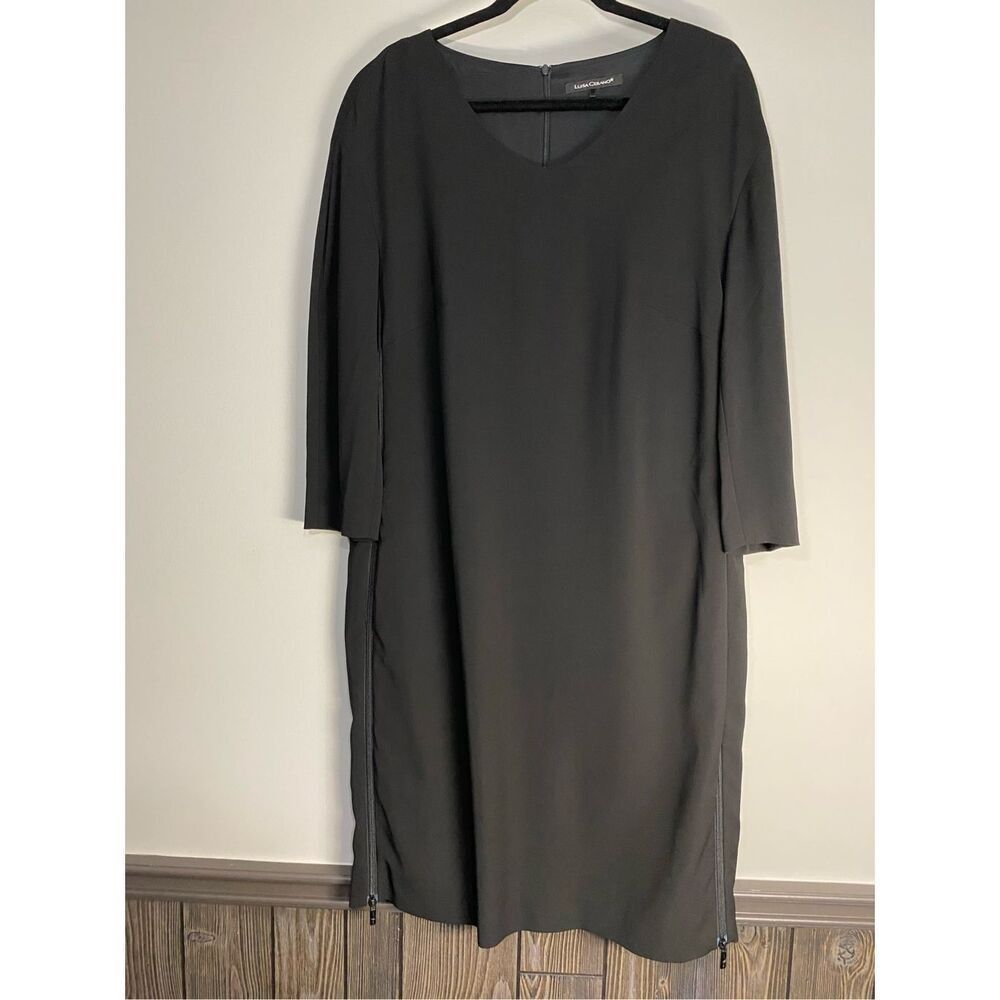 Size 14, Luisa Cerano black dress, zipper detail on the sides & 2 zip pockets.
